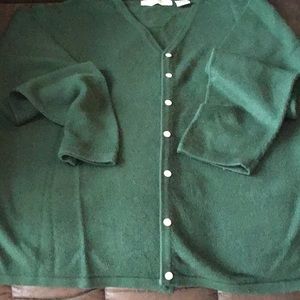 Carolyn Taylor Hunter Green Sweater